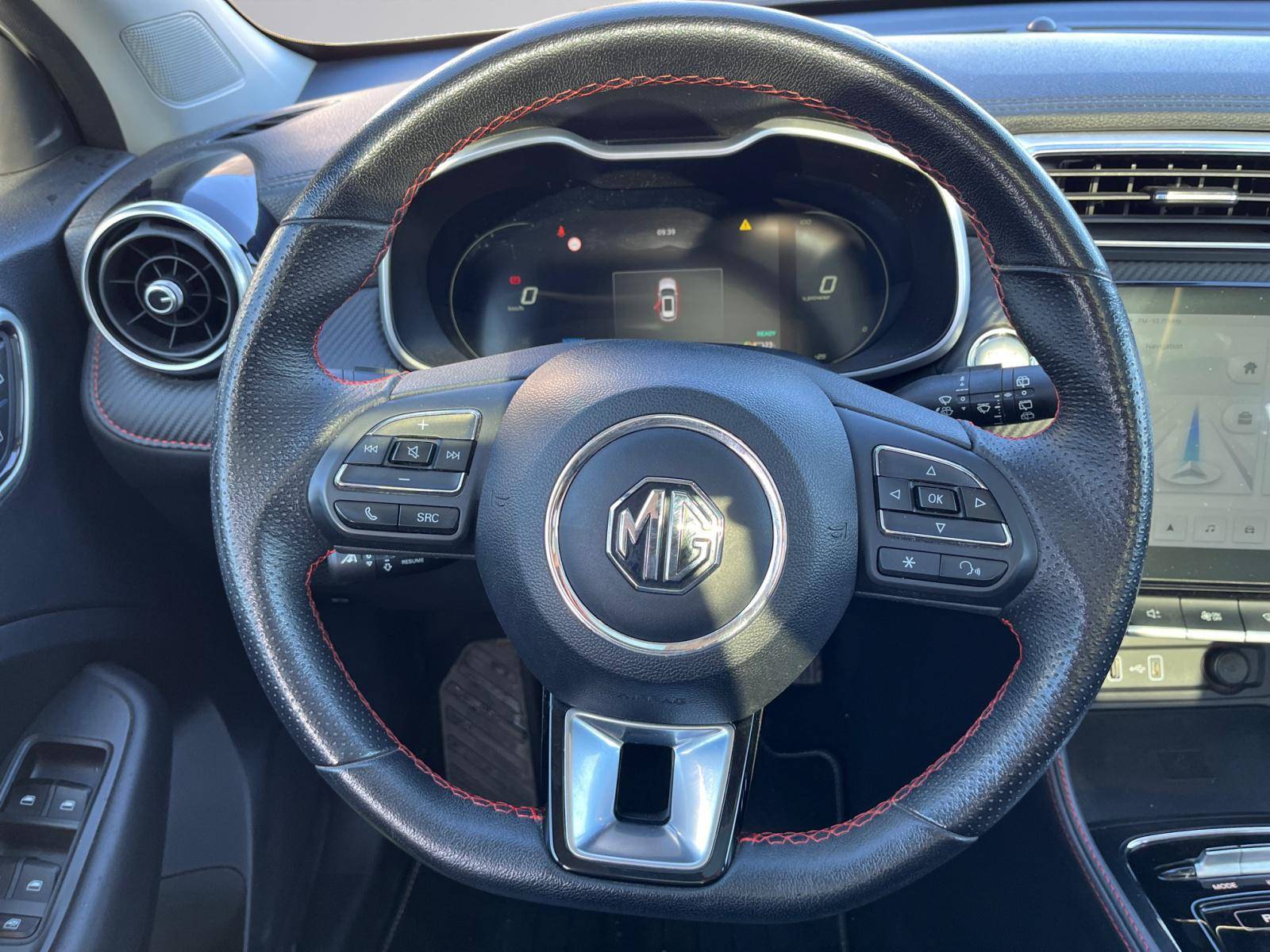 Image MG ZS EV Luxury   156 ch 