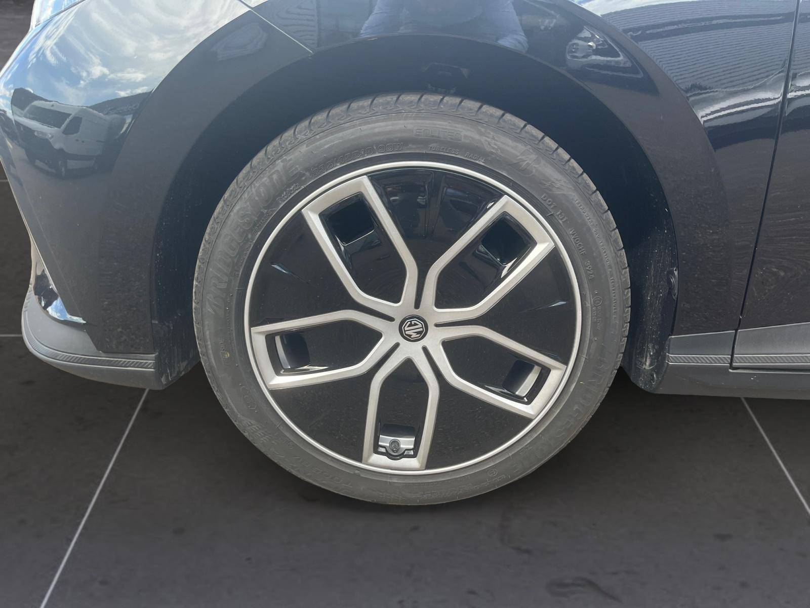 Image MG 4 Luxury   204 ch 