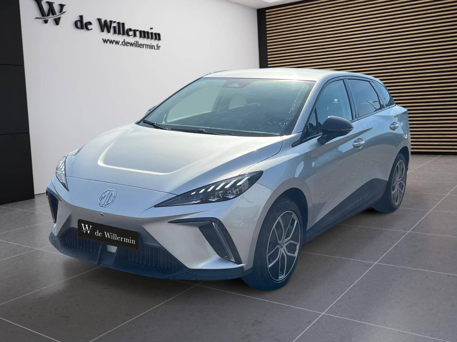 Photo MG 4 Luxury   204 ch 