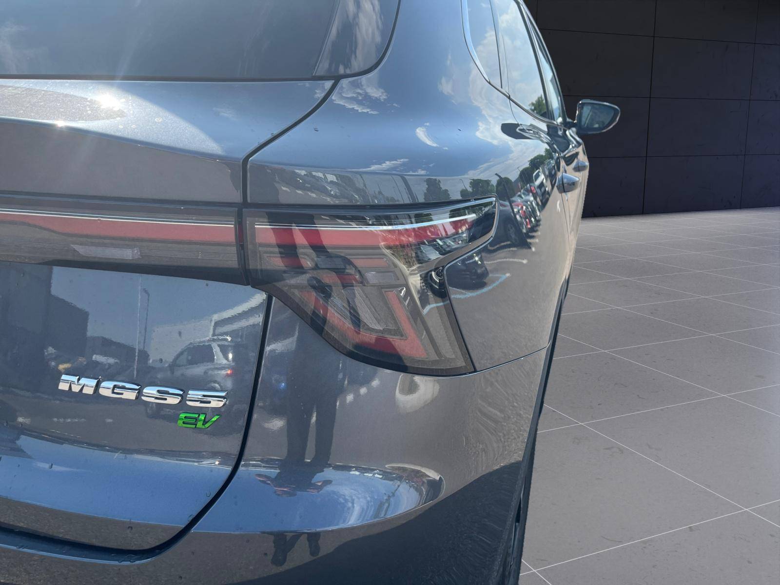 Image MG MGS5 EV Luxury 64KWH  MGS5 EV 64 KWH LUXURY