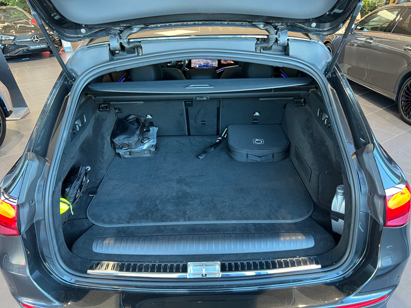 Image Mercedes-Benz CLASSE E BREAK Classe E 300 e Hybrid EQ AMG Line Break  Classe E 300 e Hybrid EQ AMG Line Break