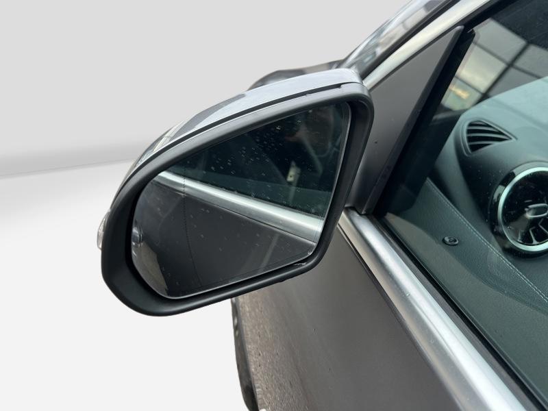 Image Mercedes-Benz GLA 200 d Progressive Line  GLA 200 CDI SENSATION 7G-DCT