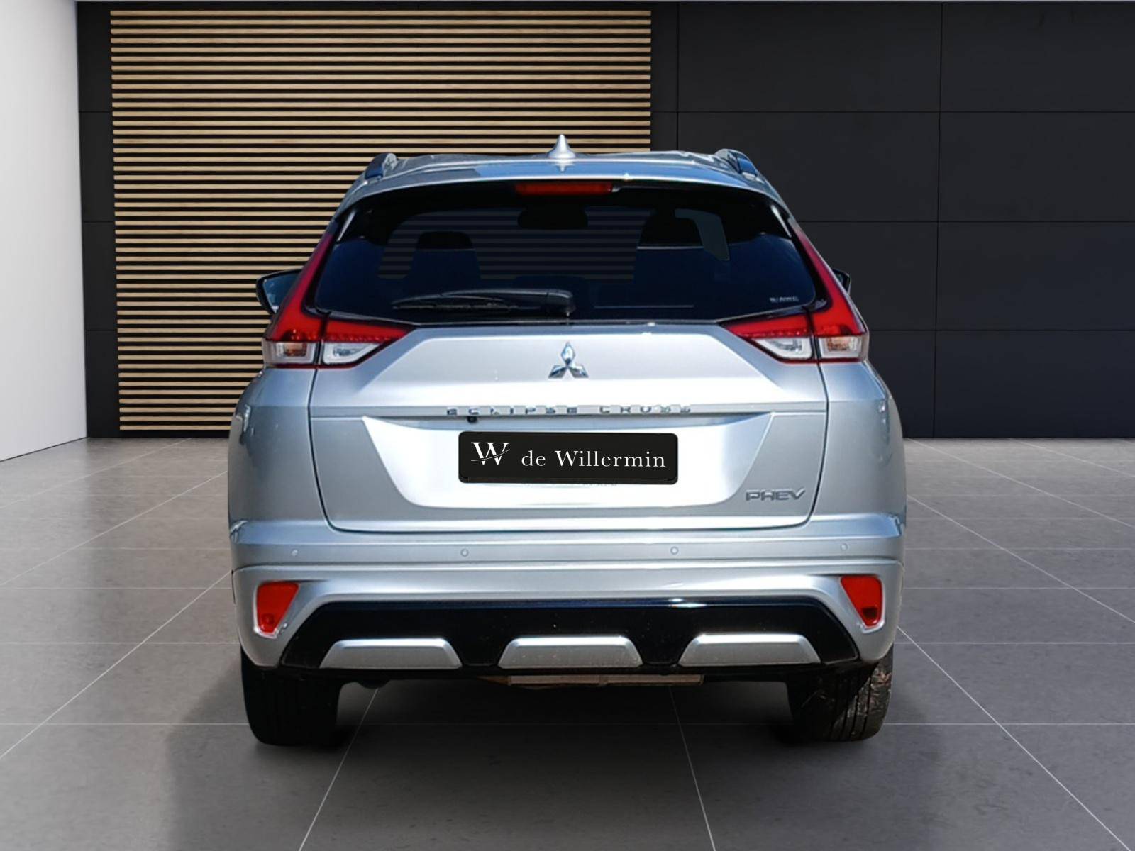 Image Mitsubishi ECLIPSE CROSS 2.4 Twin Motor 4WD Intense  ECLIPSE CROSS PHEV INTENSE MY23