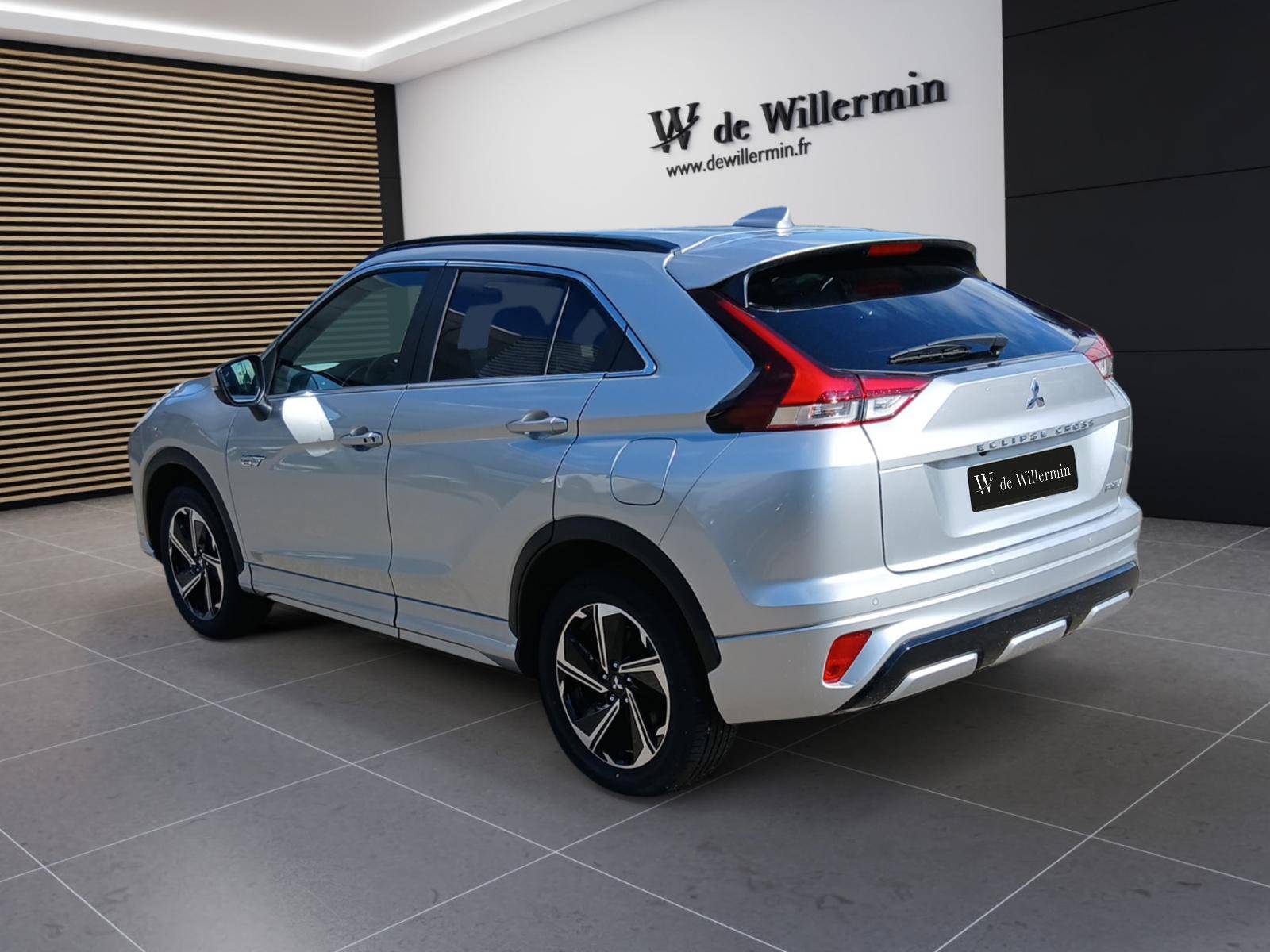 Image Mitsubishi ECLIPSE CROSS 2.4 Twin Motor 4WD Intense  ECLIPSE CROSS PHEV INTENSE MY23