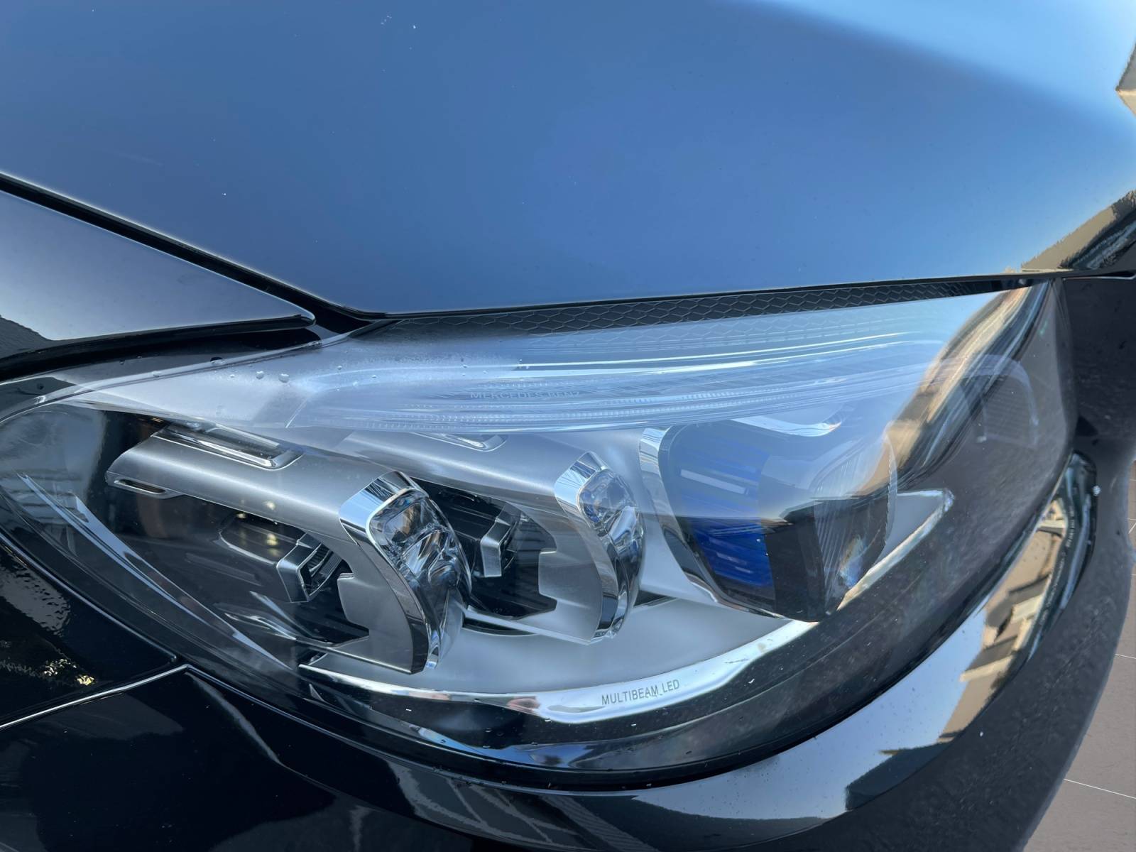 Image Mercedes-Benz CLASSE C BERLINE Classe C 300 de Berline AMG Line  C300 DE 9G-TRONIC AMG LINE