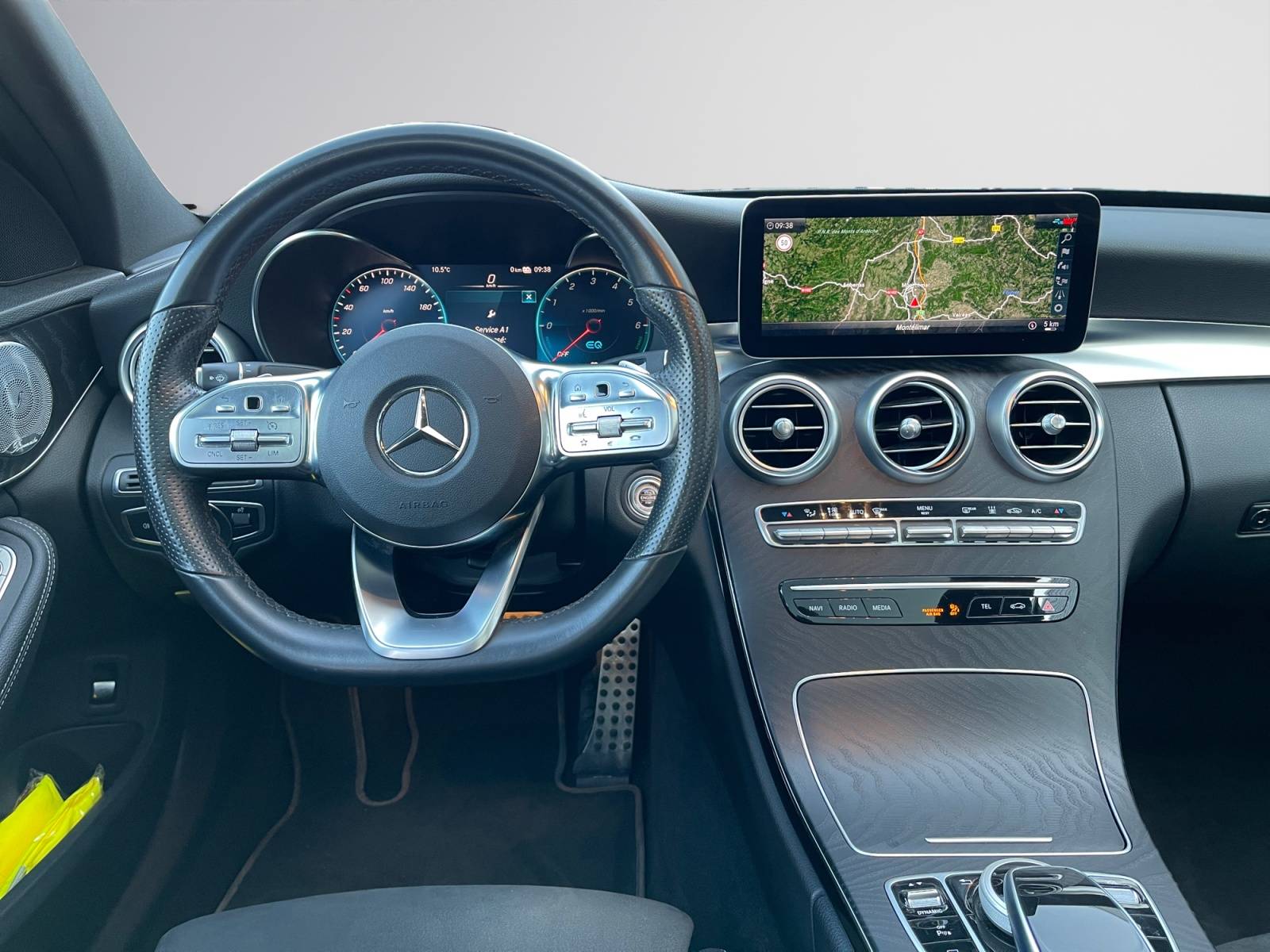 Image Mercedes-Benz CLASSE C BERLINE Classe C 300 de Berline AMG Line  C300 DE 9G-TRONIC AMG LINE