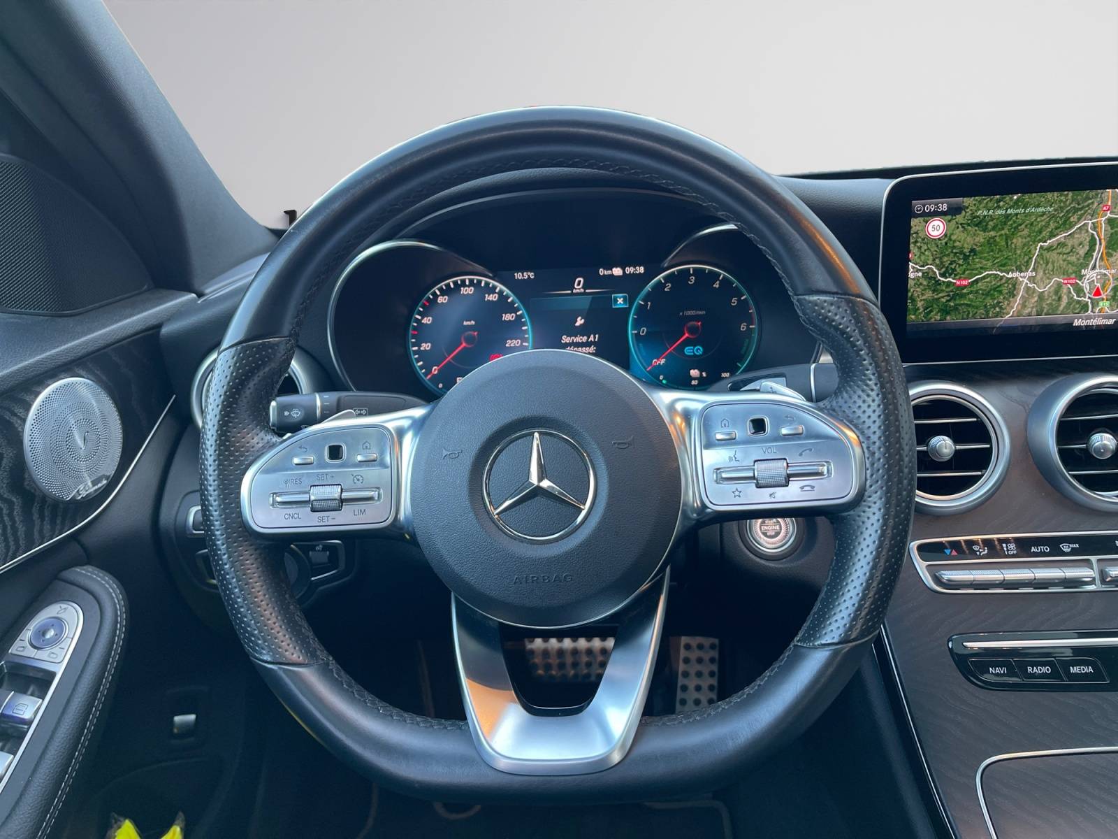 Image Mercedes-Benz CLASSE C BERLINE Classe C 300 de Berline AMG Line  C300 DE 9G-TRONIC AMG LINE