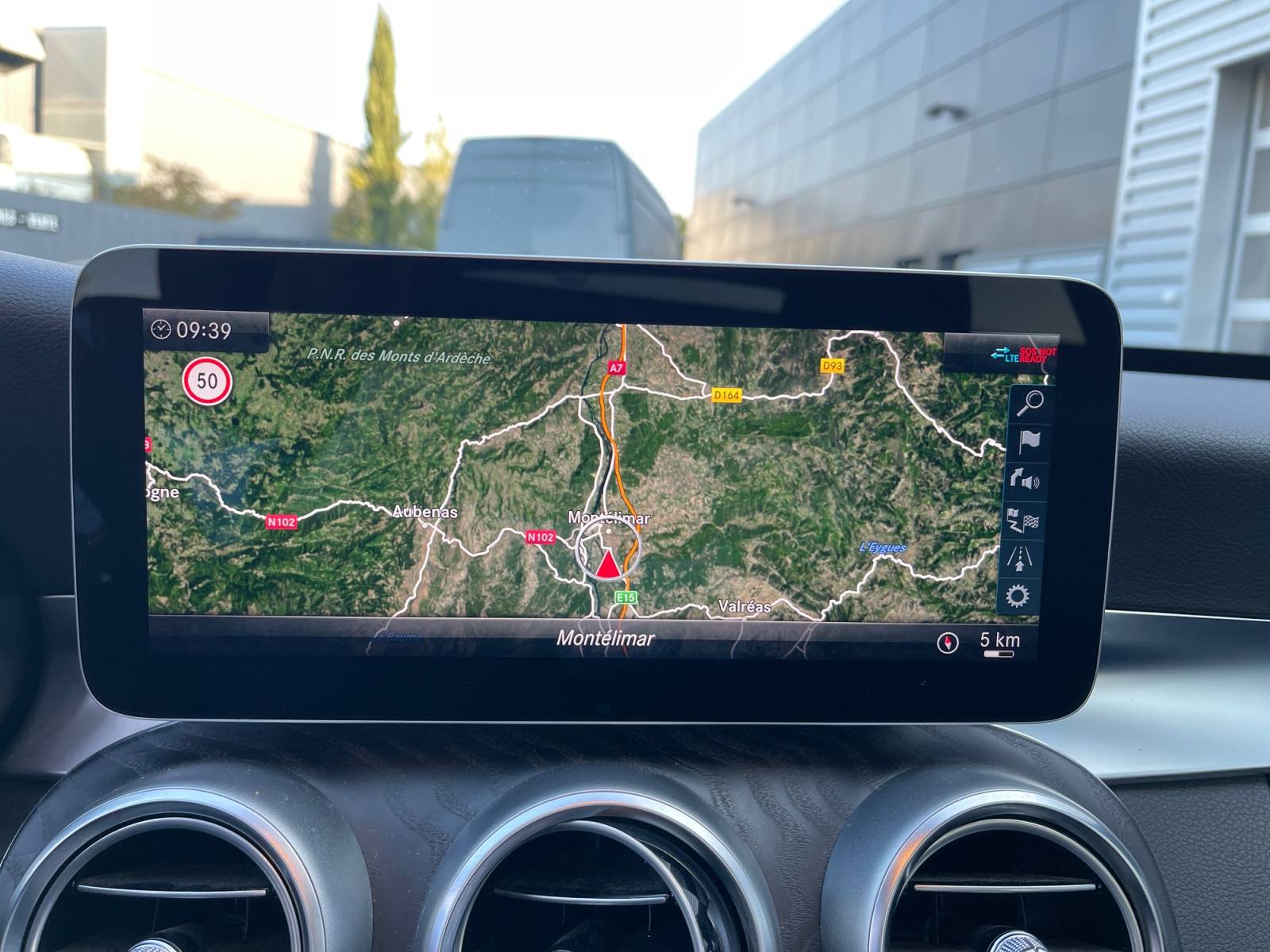 Image Mercedes-Benz CLASSE C BERLINE Classe C 300 de Berline AMG Line  C300 DE 9G-TRONIC AMG LINE