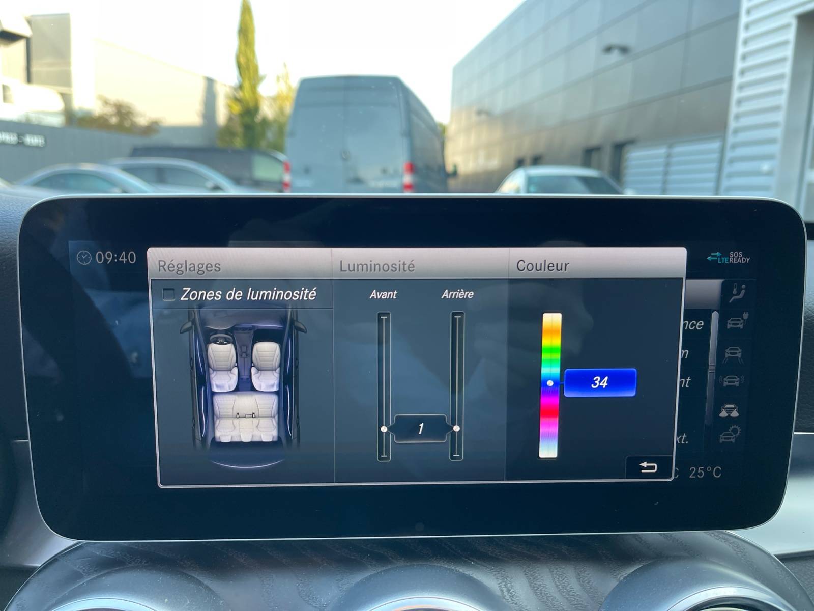 Image Mercedes-Benz CLASSE C BERLINE Classe C 300 de Berline AMG Line  C300 DE 9G-TRONIC AMG LINE