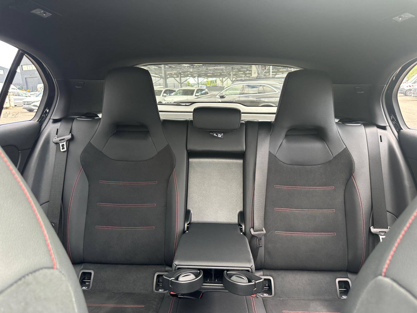 Image Mercedes-Benz CLASSE A 200 d AMG Line  Classe A 200 d AMG Line