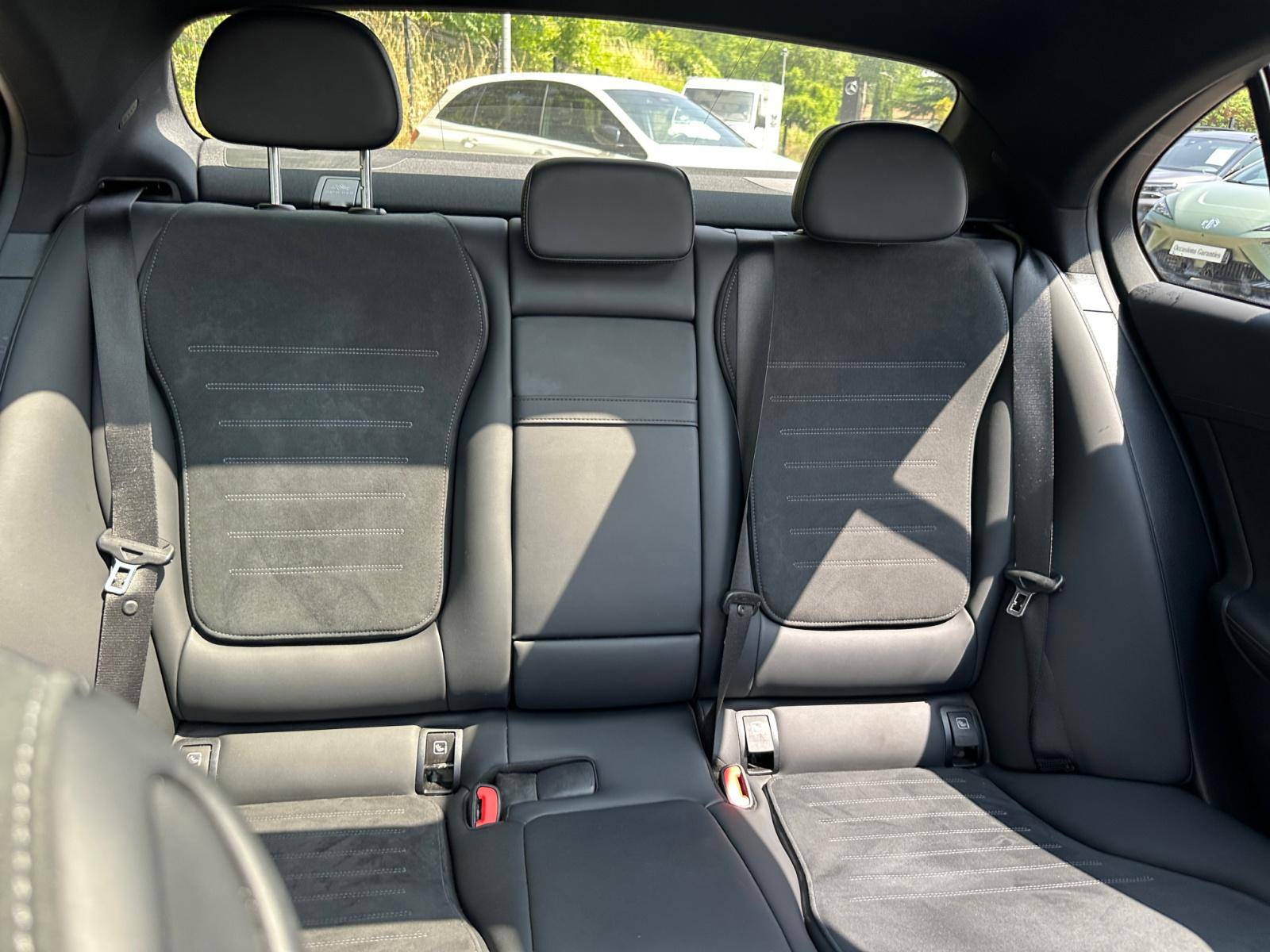 Image Mercedes-Benz CLASSE C BERLINE Classe C 300 de Berline AMG line  Classe C 300 d e Hybrid EQ Berline AMG Line