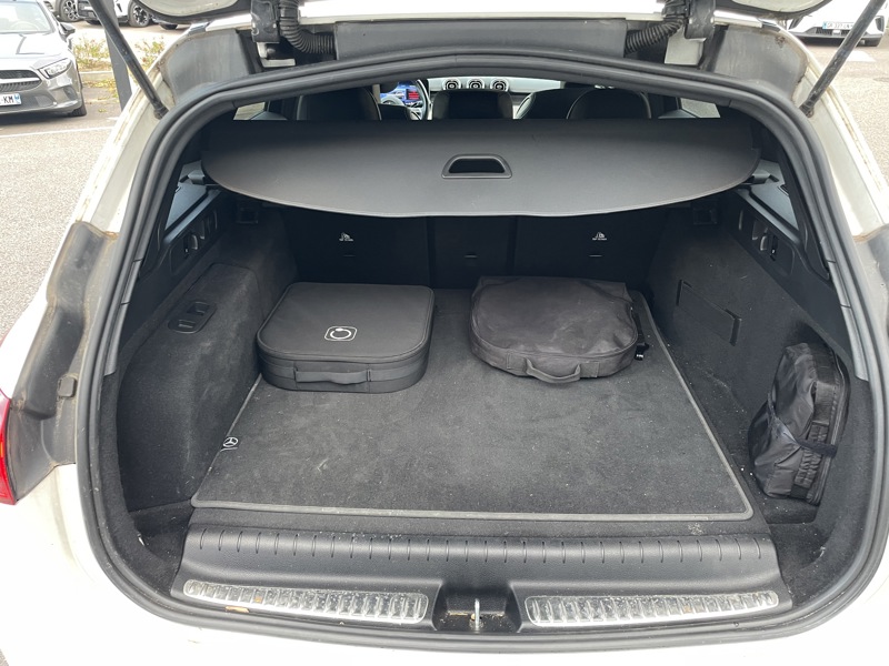 Image Mercedes-Benz CLASSE C BREAK Classe C 300 e Hybrid EQ Break AMG Line  Classe C Break 300 e 9G-Tronic e-Hybrid EQ AMG Line