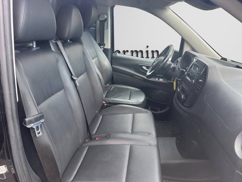 Image Mercedes-Benz VITO 114 CDI Fourgon Compact  VITO FOURGON 114 CDI COMPACT BVA RWD SELECT