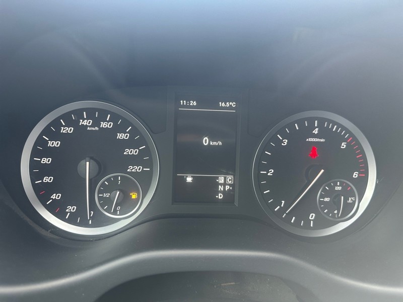 Image Mercedes-Benz VITO 114 CDI Fourgon Compact  VITO FOURGON 114 CDI COMPACT BVA RWD SELECT