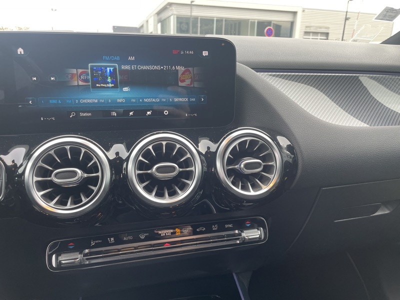 Image Mercedes-Benz GLA 200 d AMG Line  