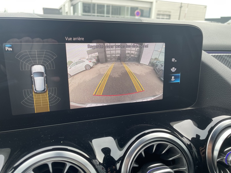 Image Mercedes-Benz GLA 200 d AMG Line  