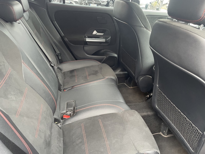 Image Mercedes-Benz GLA 200 d AMG Line  