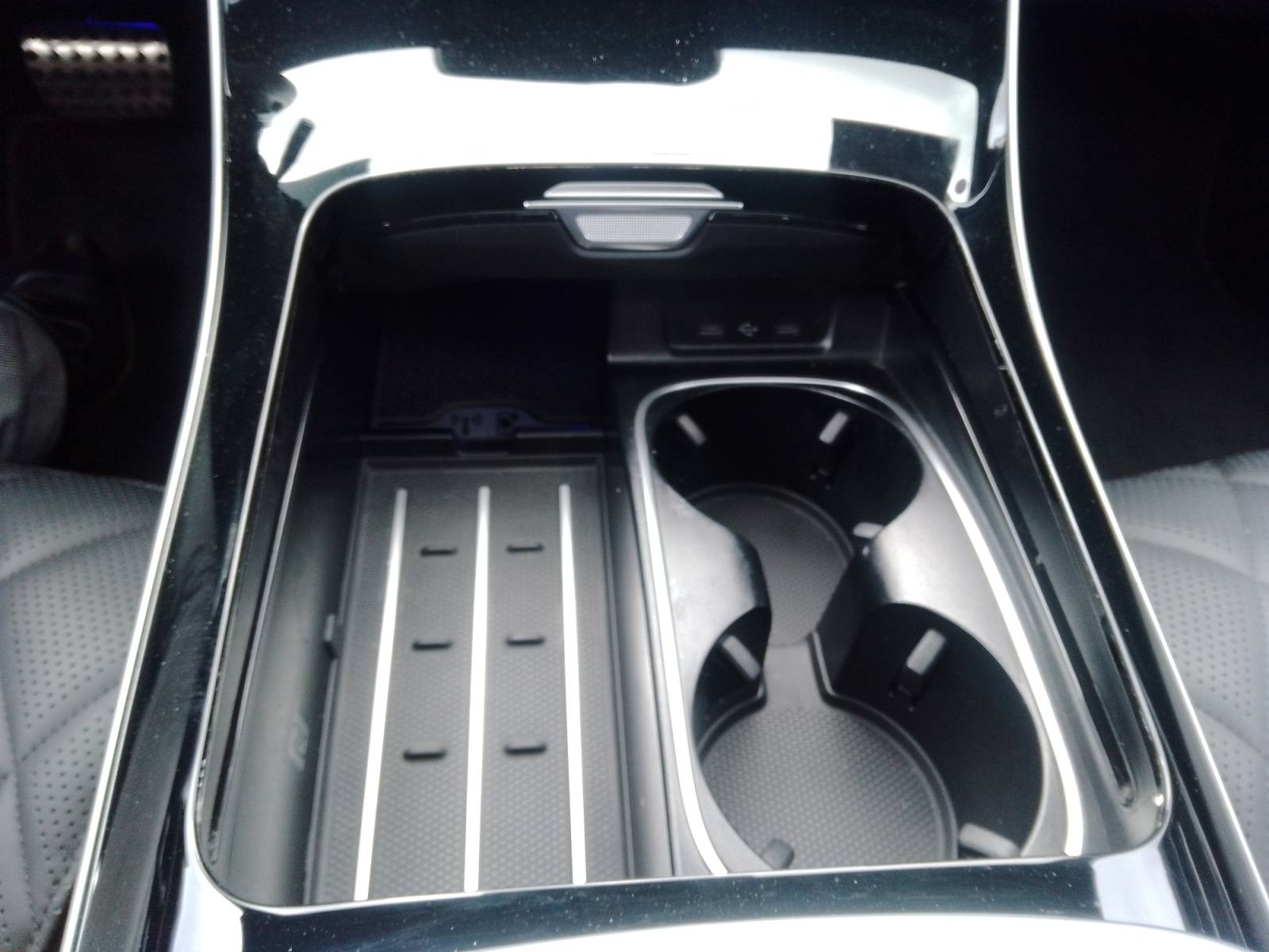 Image Mercedes-Benz CLASSE S 580 e Berline AMG Line  Classe S 580 e 9G-Tronic AMG Line