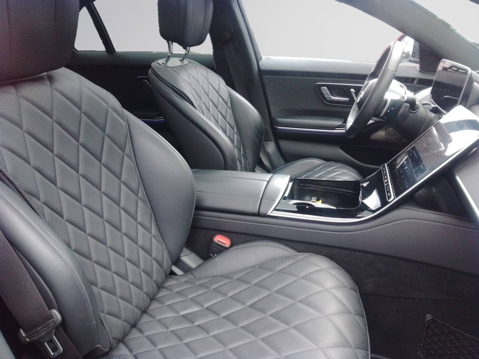 Image Mercedes-Benz CLASSE S 580 e Berline AMG Line  Classe S 580 e 9G-Tronic AMG Line