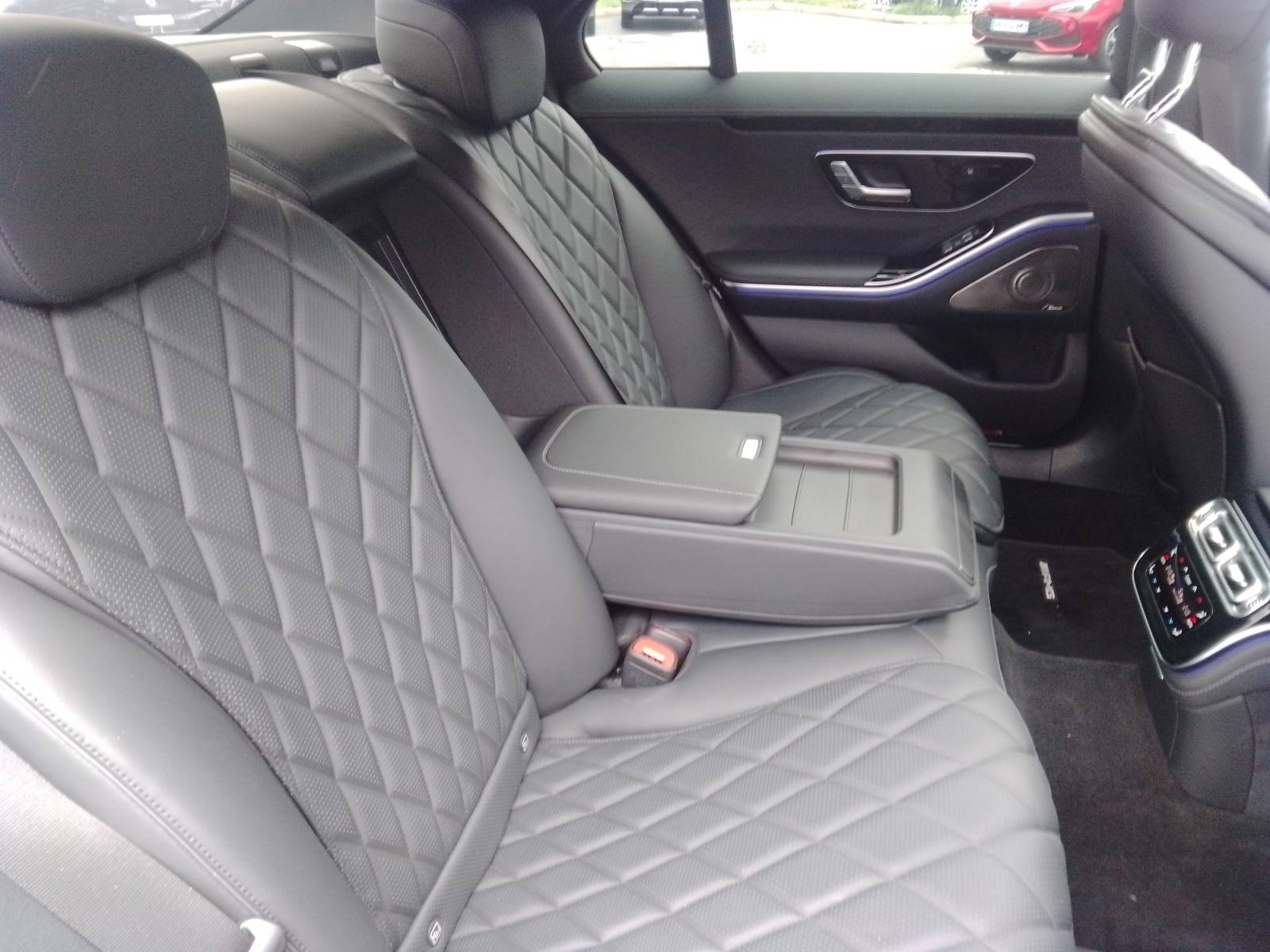 Image Mercedes-Benz CLASSE S 580 e Berline AMG Line  Classe S 580 e 9G-Tronic AMG Line