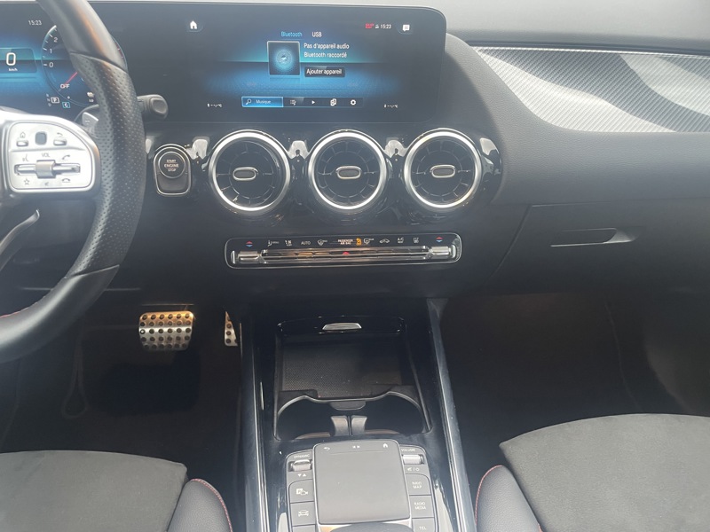 Image Mercedes-Benz CLASSE B 250 e AMG Line  