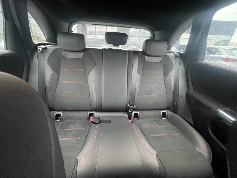 Image Mercedes-Benz CLASSE B 250 e AMG Line  