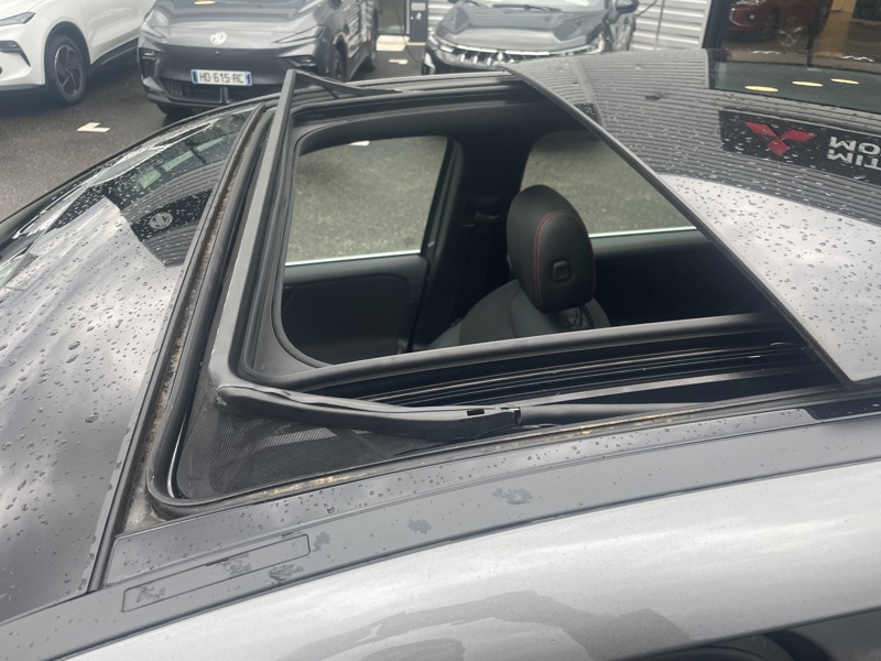 Image Mercedes-Benz CLASSE B 250 e AMG Line  