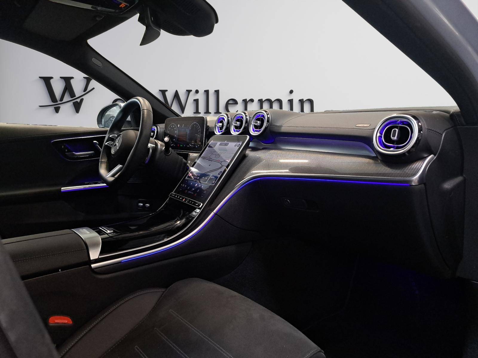 Image Mercedes-Benz CLASSE C BERLINE Classe C 300 e Hybrid EQ Berline AMG Line  Classe C 300 d e Hybrid EQ Berline AMG Line