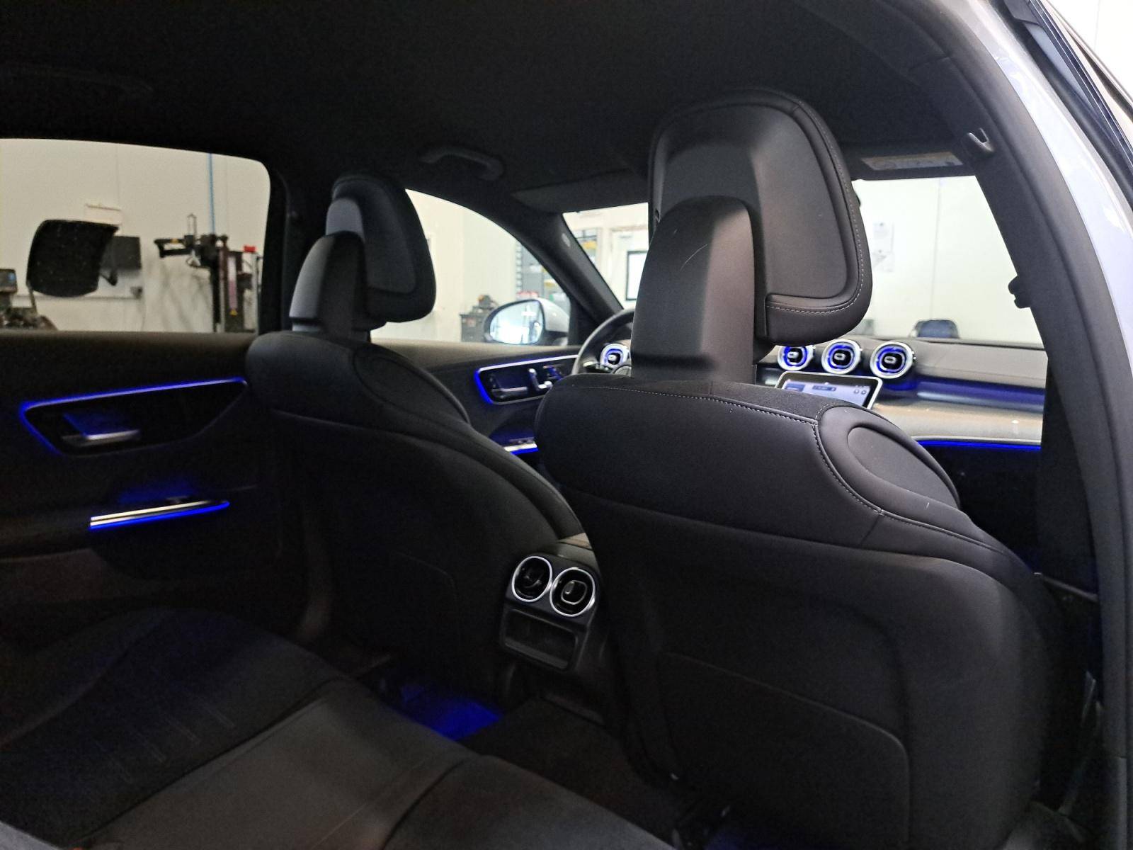 Image Mercedes-Benz CLASSE C BERLINE Classe C 300 e Hybrid EQ Berline AMG Line  Classe C 300 d e Hybrid EQ Berline AMG Line