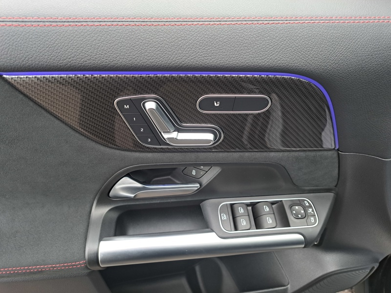 Image Mercedes-Benz GLA 200 AMG Line  