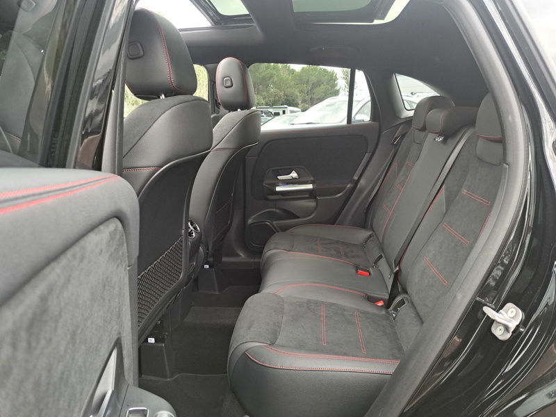 Image Mercedes-Benz GLA 200 AMG Line  