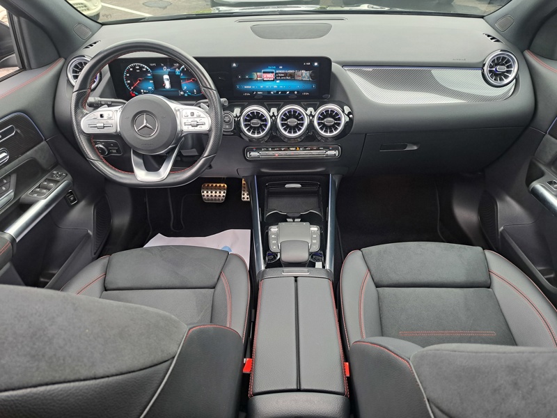 Image Mercedes-Benz GLA 200 AMG Line  