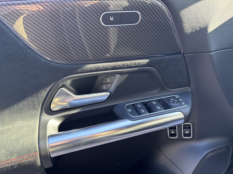 Image Mercedes-Benz GLA 250 e AMG Line  GLA 250E AMG LINE