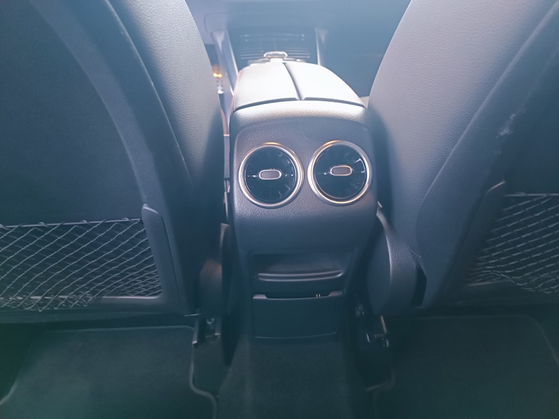 Image Mercedes-Benz GLA 200 d AMG Line  