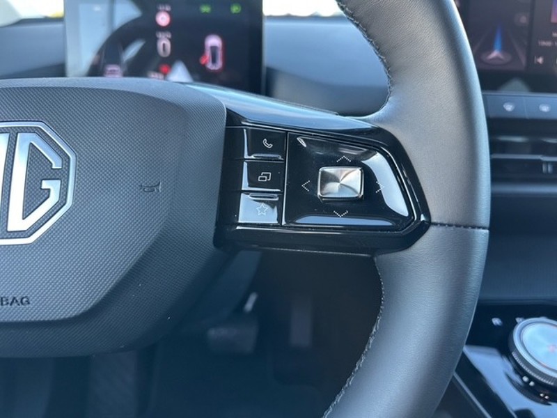 Image MG MG4 Luxury 64kWh 150kW  MG4 64KWH LUXURY