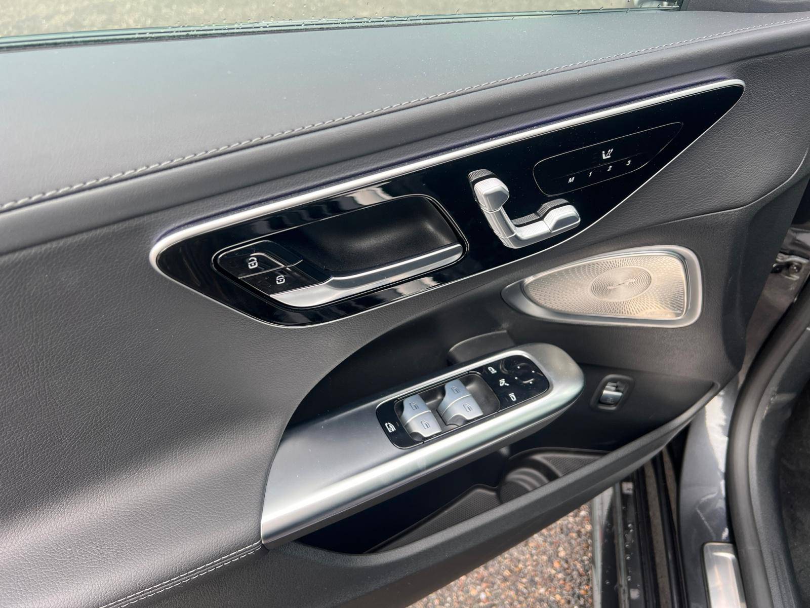 Image Mercedes-Benz CLASSE C BERLINE Classe C 300 de Hybrid EQ Berline AMG Line  Classe C 300 d e Hybrid EQ Berline AMG Line