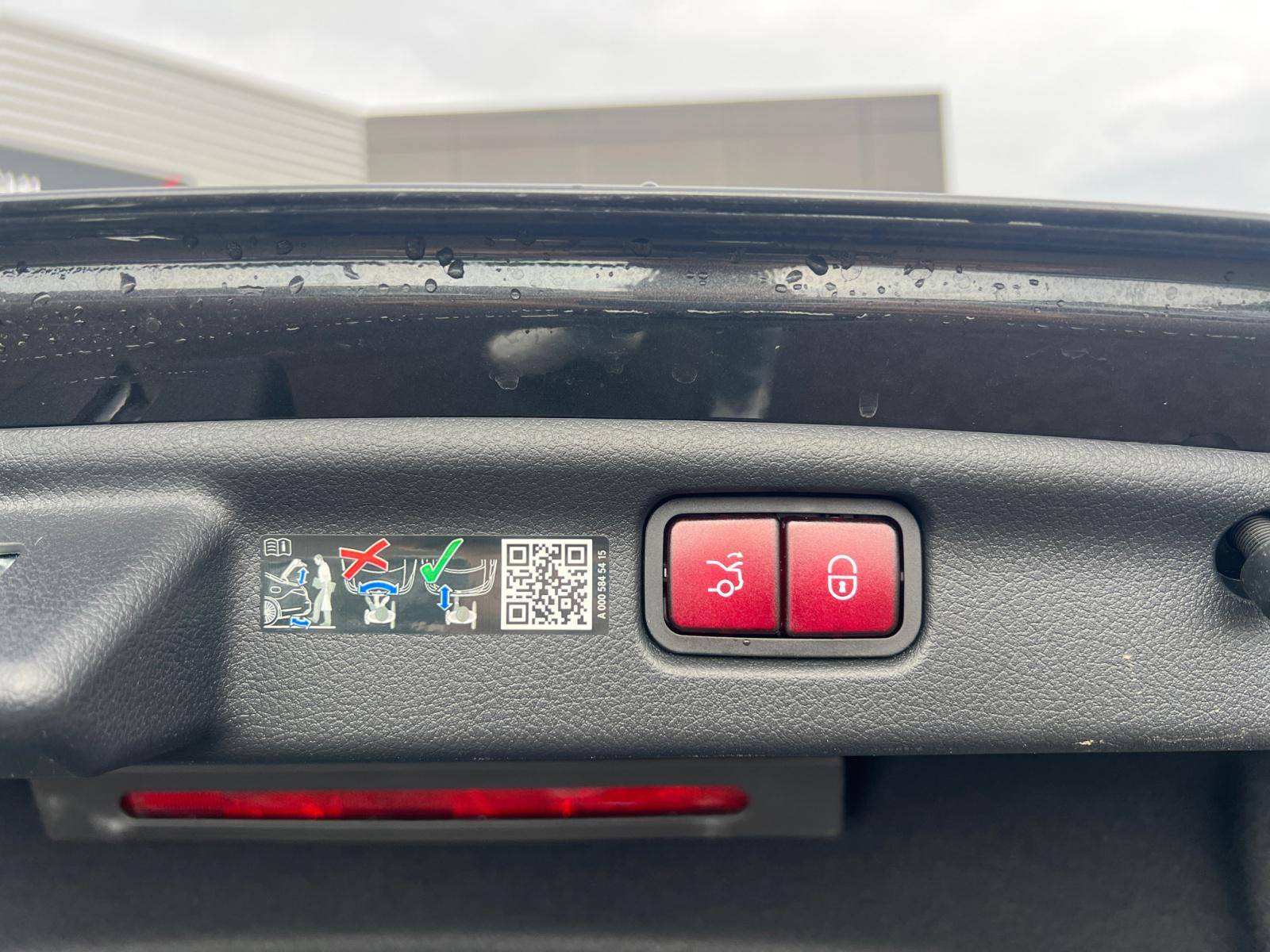 Image Mercedes-Benz CLASSE C BERLINE Classe C 300 de Hybrid EQ Berline AMG Line  Classe C 300 d e Hybrid EQ Berline AMG Line