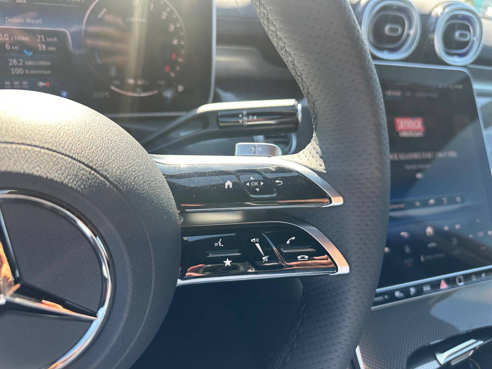 Image Mercedes-Benz CLASSE C BREAK Classe C 300 de Hybrid EQ Break AMG Line  Classe C 300 d e Hybrid EQ Break AMG Line