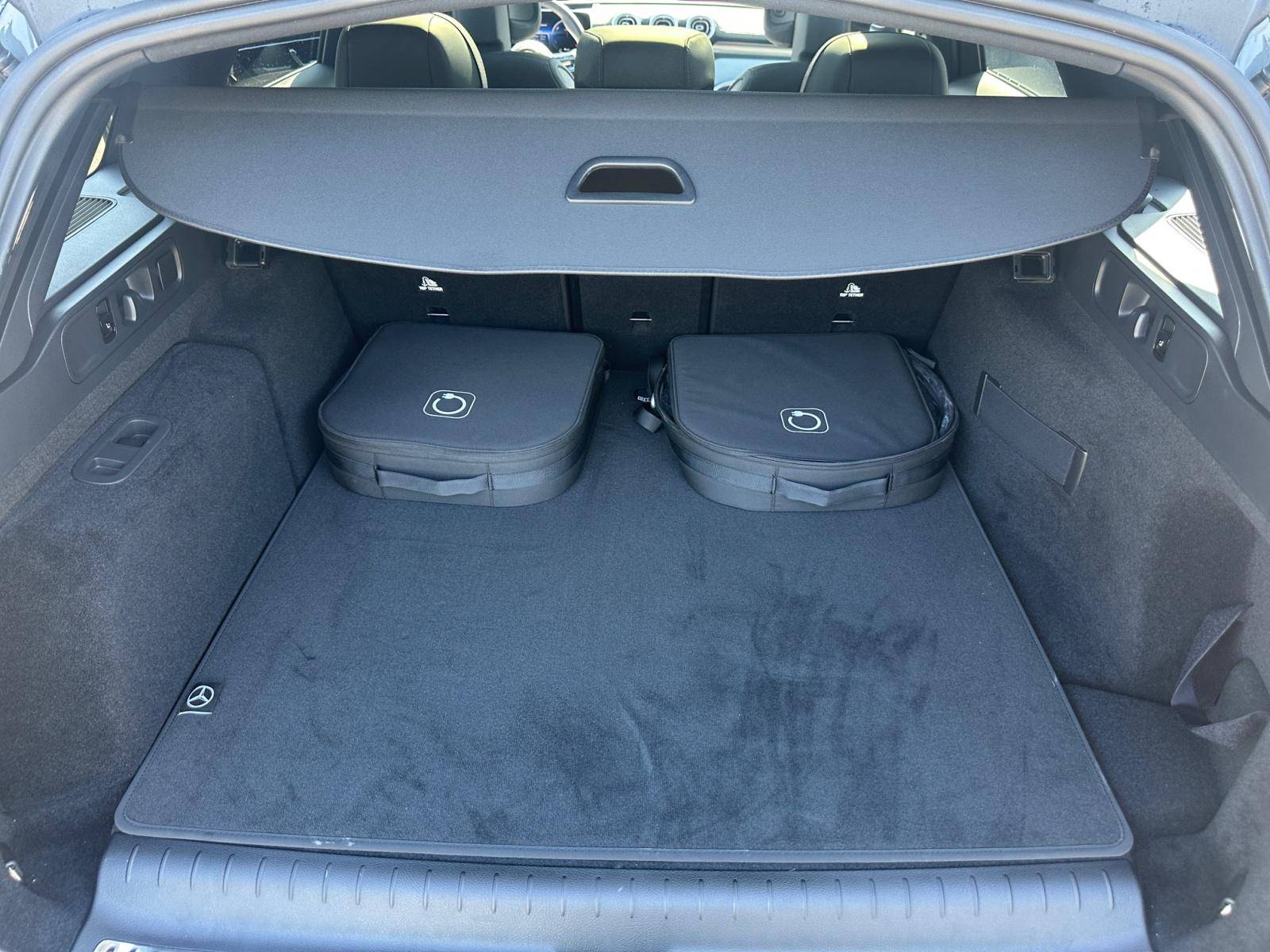 Image Mercedes-Benz CLASSE C BREAK Classe C 300 de Hybrid EQ Break AMG Line  Classe C 300 d e Hybrid EQ Break AMG Line