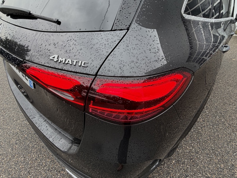 Image Mercedes-Benz GLC SUV GLC 220 d 4MATIC AMG Line  GLC 220 d 4MATIC AMG Line