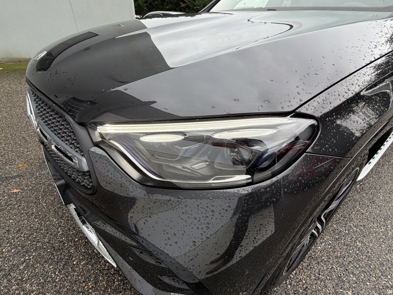 Image Mercedes-Benz GLC SUV GLC 220 d 4MATIC AMG Line  GLC 220 d 4MATIC AMG Line