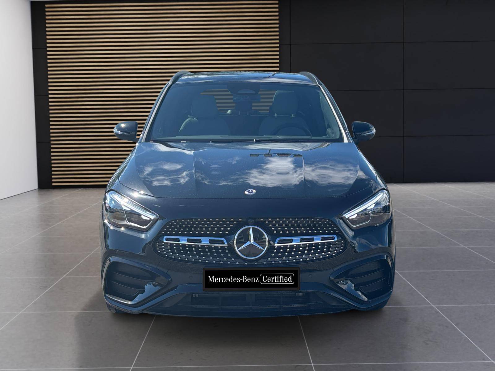 Image Mercedes-Benz GLA 200 d AMG Line  GLA 200 d AMG Line