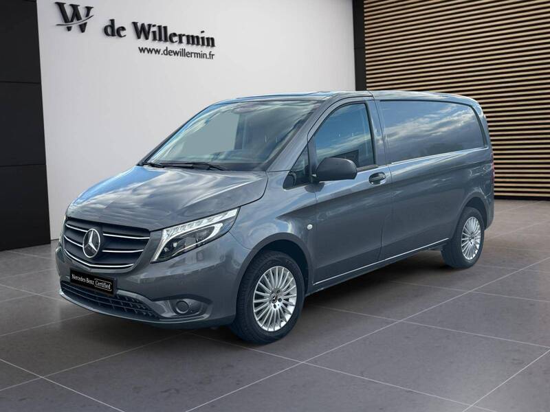 Photo MERCEDES VITO FOURGON VITO FOURGON 4x4 119 CDI COMPACT BVA RWD