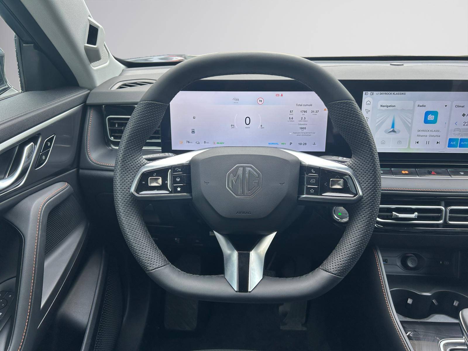 Image MG EHS Luxury 1,5 L Turbo 272 ch 