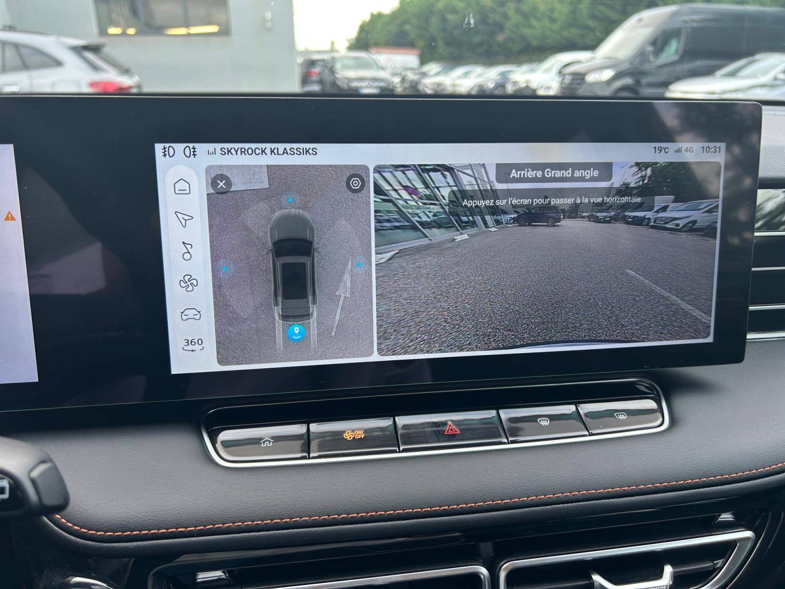 Image MG EHS Luxury 1,5 L Turbo 272 ch 