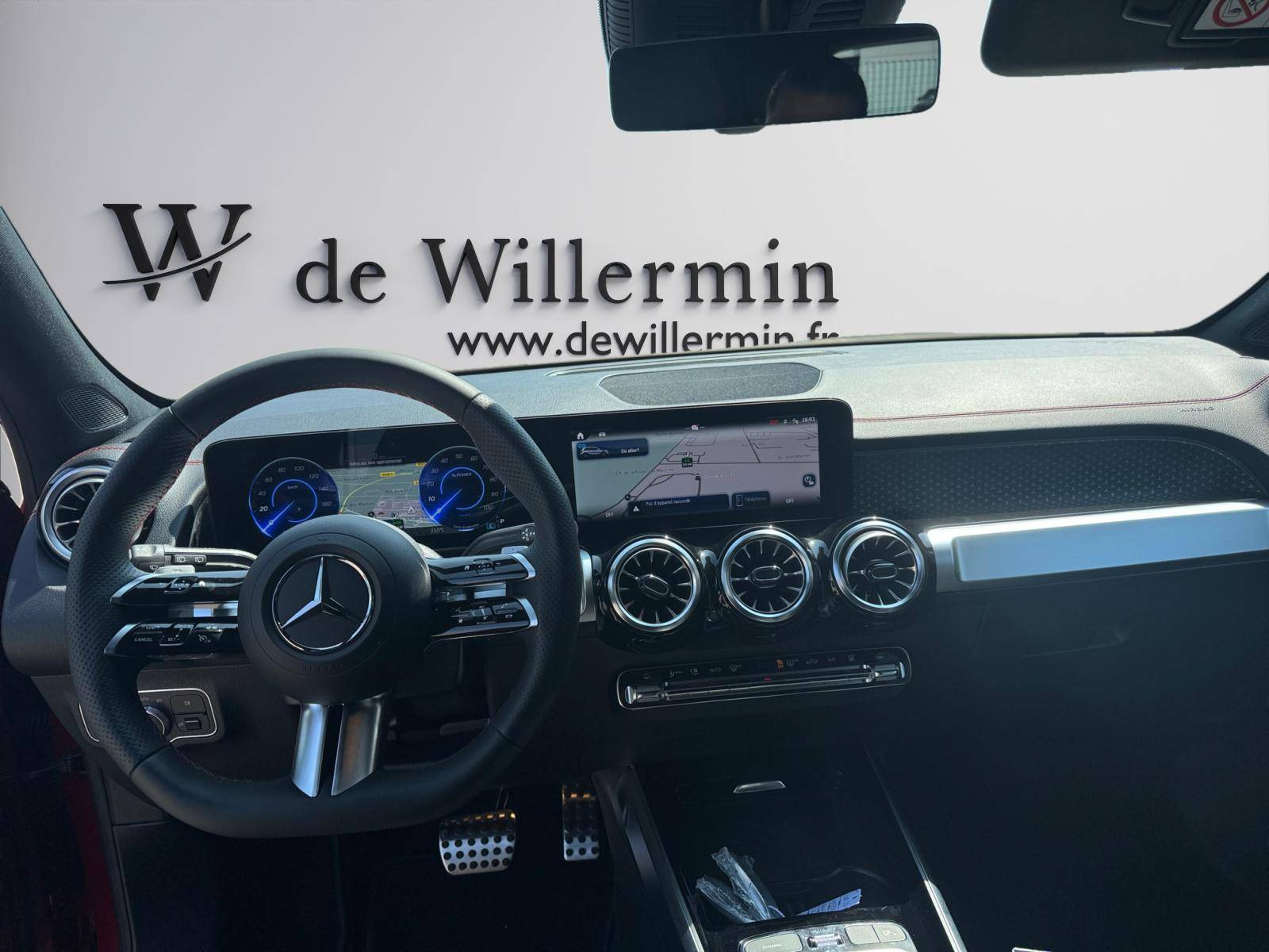 Image Mercedes-Benz EQB 350 4MATIC AMG Line  EQB 350 4MATIC AMG Line