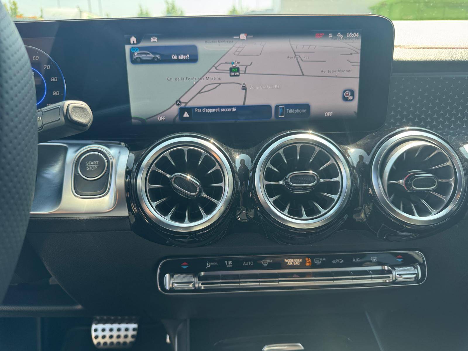 Image Mercedes-Benz EQB 350 4MATIC AMG Line  EQB 350 4MATIC AMG Line