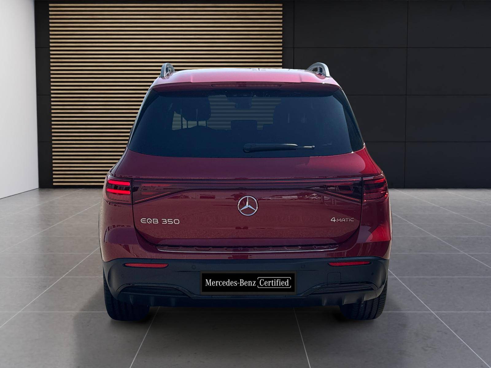 Image Mercedes-Benz EQB 350 4MATIC AMG Line  EQB 350 4MATIC AMG Line