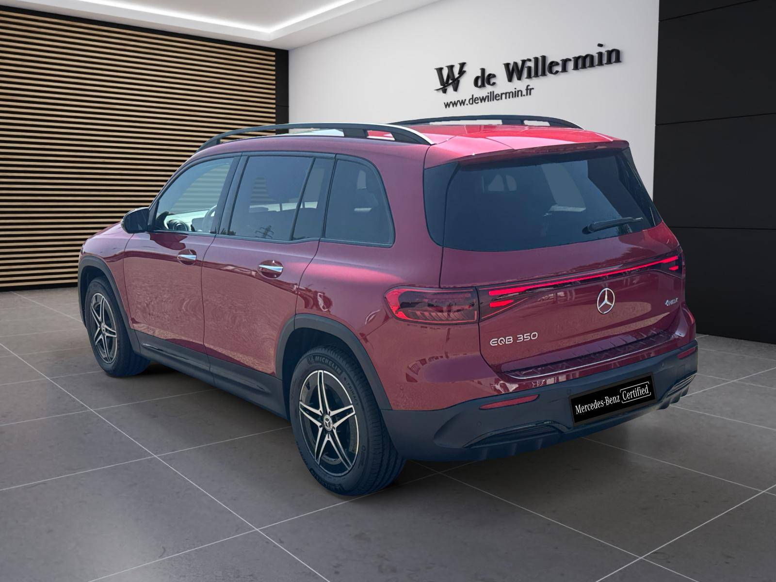 Image Mercedes-Benz EQB 350 4MATIC AMG Line  EQB 350 4MATIC AMG Line