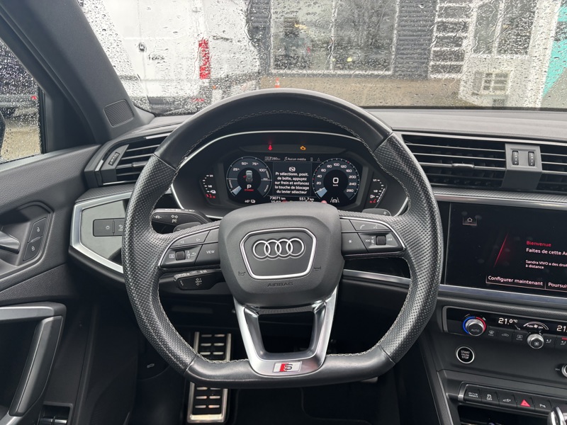 Image Audi Q3 45 TFSI e S line  1.4 245 ch S-tronic6
